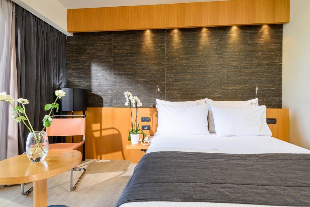 Alexander & Hotel 5*